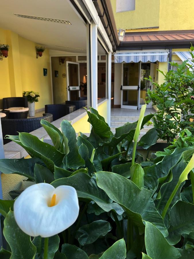Hotel Ai Pini Grado Eksteriør bilde